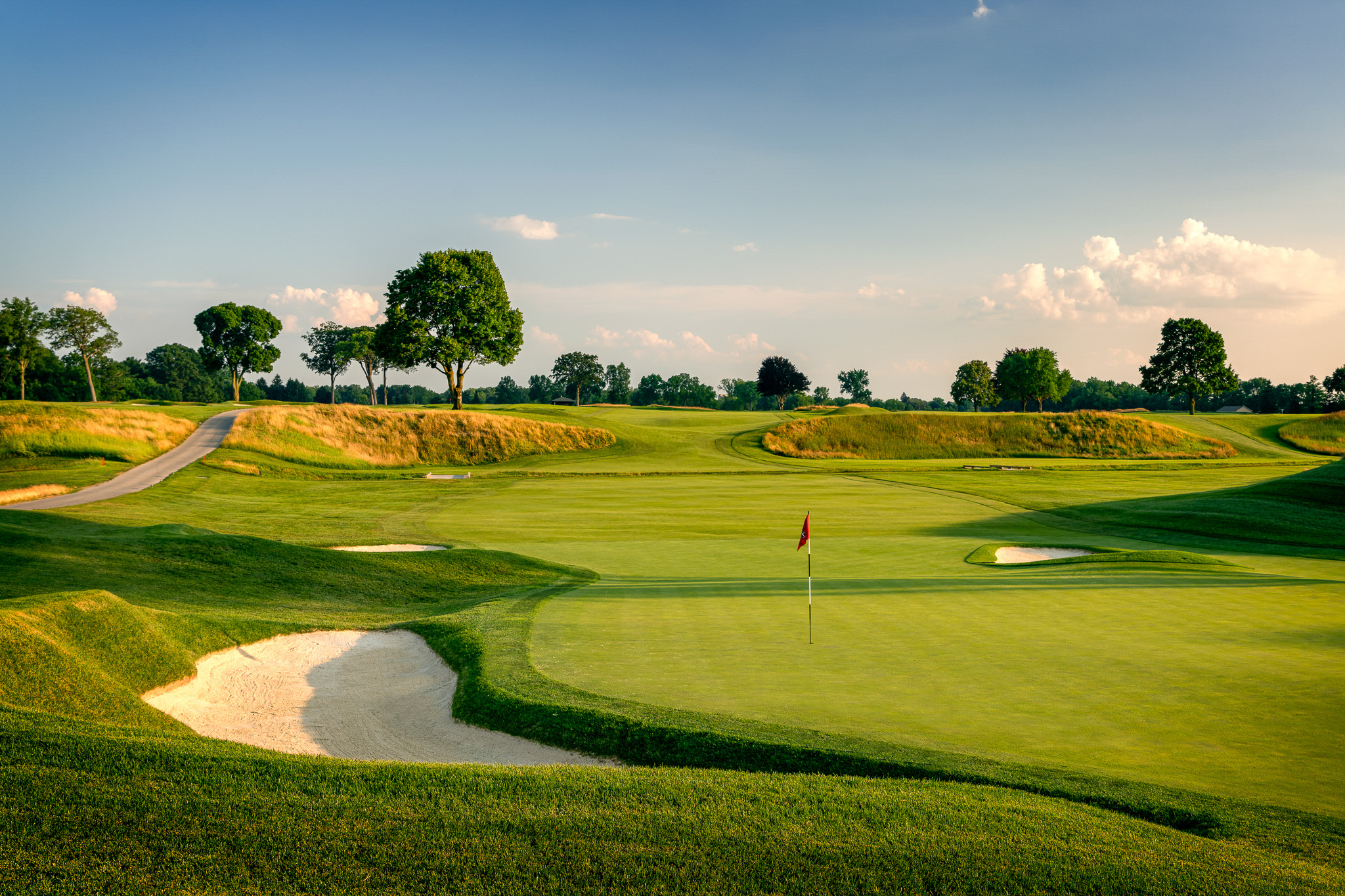 wide view of hole 15 at Inverness Club in Toledo, Ohio